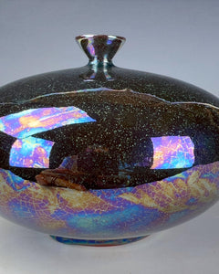 Ceramic Decorative Porcelain Vase with MOP luster