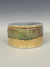 Load image into Gallery viewer, Treasure box