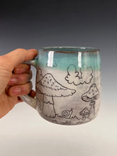 Load image into Gallery viewer, Wheel Thrown Mug