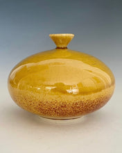 Load image into Gallery viewer, Wheel thrown Ceramic Vase by Galaxy Clay Fine Art