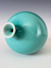 Load image into Gallery viewer, Wheel thrown Ceramic Vase by Galaxy Clay Fine Art