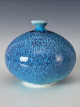 Load image into Gallery viewer, Wheel thrown Ceramic Vase by Galaxy Clay Fine Art