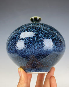 Wheel thrown Ceramic Vase by Galaxy Clay Fine Art