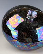 Load image into Gallery viewer, Ceramic Decorative Porcelain Vase with MOP luster