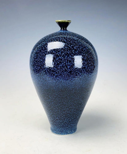 Wheel thrown Ceramic Vase by Galaxy Clay Fine Art