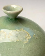 Load image into Gallery viewer, Wheel thrown Ceramic Crystallin Vase by Galaxy Clay Fine Art