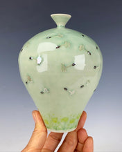 Load image into Gallery viewer, Handmade decorative Porcelain vase