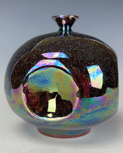 Load image into Gallery viewer, Ceramic Decorative Porcelain Vase with MOP luster