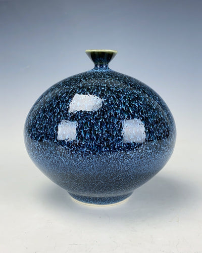 Wheel thrown Ceramic Vase by Galaxy Clay Fine Art