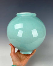 Load image into Gallery viewer, Korean Traditional Wheel thrown Moon Jar by Galaxy Clay Fine Art