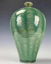 Load image into Gallery viewer, Handmade decorative Porcelain vase