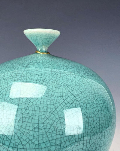 Wheel thrown Ceramic Vase by Galaxy Clay Fine Art
