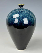 Load image into Gallery viewer, Ceramic Wheel thrown Vessel by Galaxy Clay Fine Art