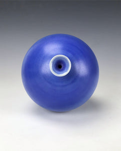 Wheel Thrown Ceramic vase by Galaxy Clay