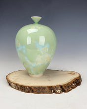 Load image into Gallery viewer, Wheel thrown Ceramic Crystallin Vase by Galaxy Clay Fine Art
