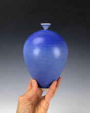 Load image into Gallery viewer, Wheel Thrown Ceramic vase by Galaxy Clay