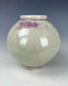 ﻿Korean Traditional Wheel thrown Moon Jar by Galaxy